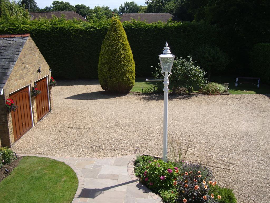 Pinfield Boutique Hotel Hedgerley Exterior photo