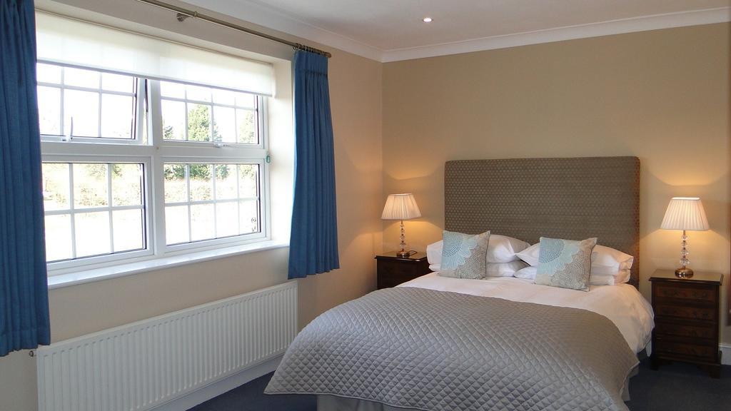 Pinfield Boutique Hotel Hedgerley Room photo